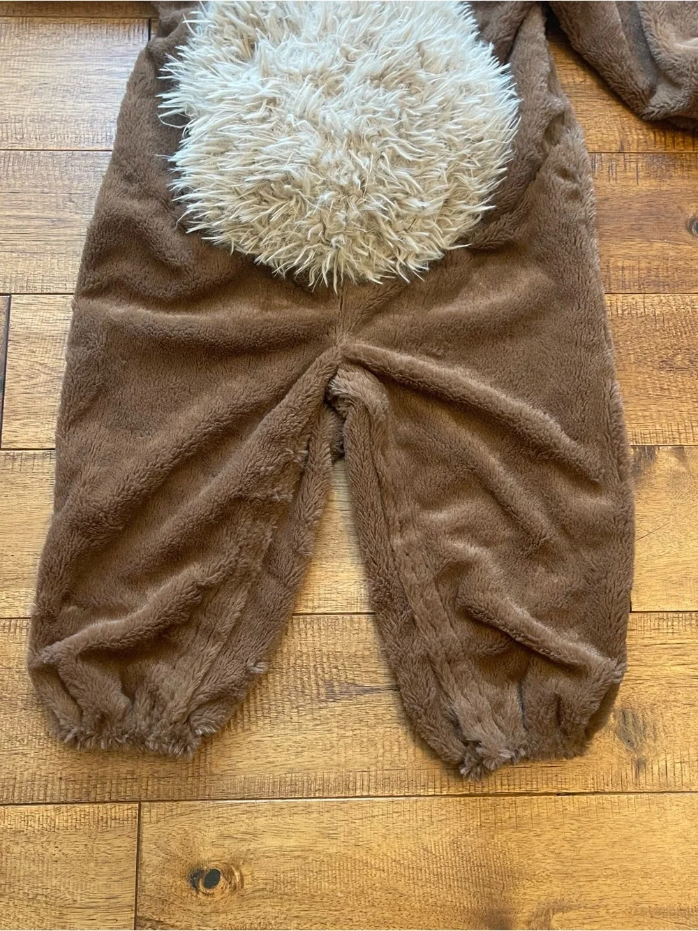 Disney Store Star Wars Ewok Toddler Costume Brown Fuzzy Bodysuit Hood 18-24M - Picture 3 of 9